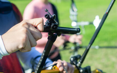Ρύθμιση του Σκοπευτικού στο Ολυμπιακό Recurve Τόξο: Οδηγός για Σταθερότητα και Ακρίβεια