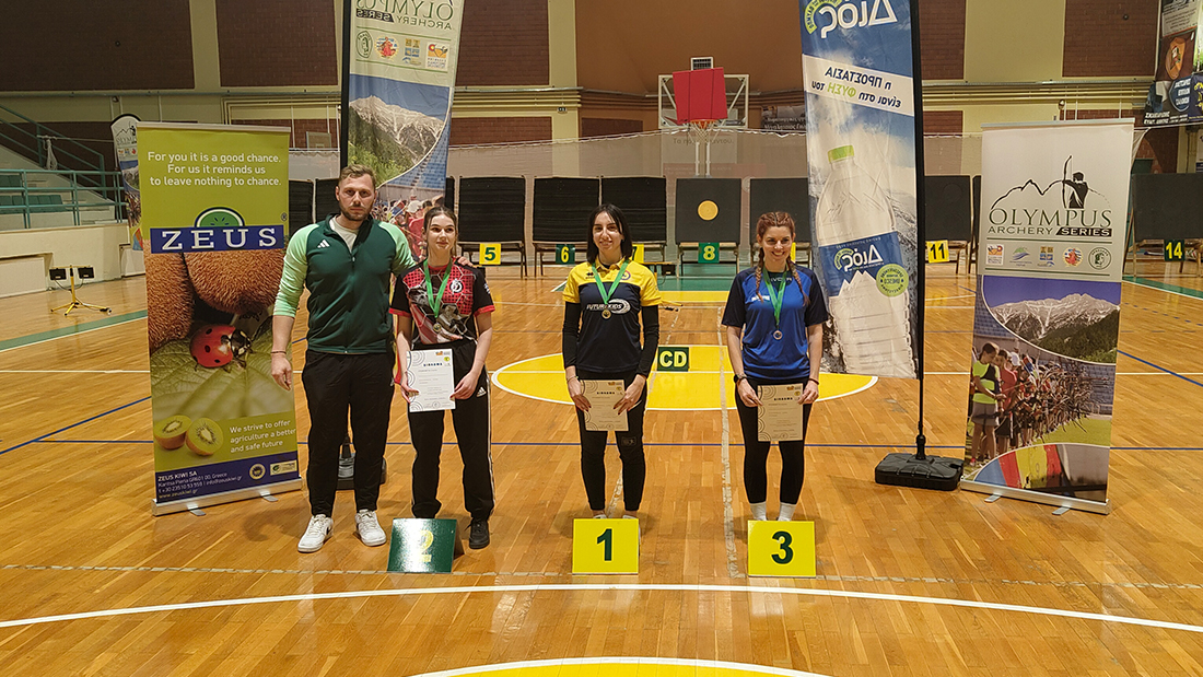 asimenio-metallio-gia-tin-xristina-geroulaki-stin-a-katigoria-olympiakou-toxou-gynaikon